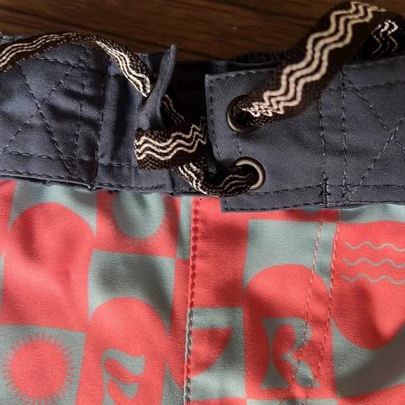 Boys swim trucks feather 4 arrow - Picture 3 of 5